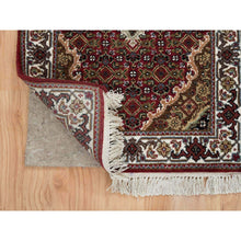 Load image into Gallery viewer, 2&#39;x8&#39;2&quot; Mahogany Red Tabriz Mahi With Fish Medallion Design, 175 Kpsi, 100% Wool, Hand Knotted, Runner Oriental Rug FWR390576