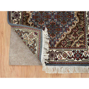 2'x8'5" Light Gray, Tabriz Mahi With Fish Medallion Design, Pure Wool, 175 Kpsi, Hand Knotted, Runner Oriental Rug FWR390630