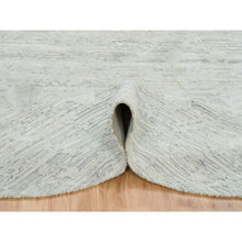 Load image into Gallery viewer, 8&#39;x8&#39; Ivory, Modern Design, Hand Spun Undyed Natural Wool, Hand Knotted, Round Oriental Rug FWR390888