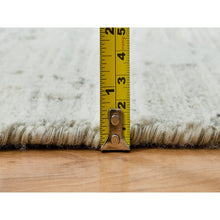 Load image into Gallery viewer, 8&#39;x8&#39; Ivory, Modern Design, Hand Spun Undyed Natural Wool, Hand Knotted, Round Oriental Rug FWR390888