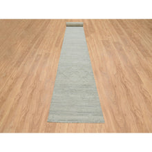 Load image into Gallery viewer, 2&#39;6&quot;x25&#39;10&quot; Ivory, Modern Design, Hand Spun Undyed Natural Wool, Hand Knotted, Xl Runner Oriental Rug FWR390954
