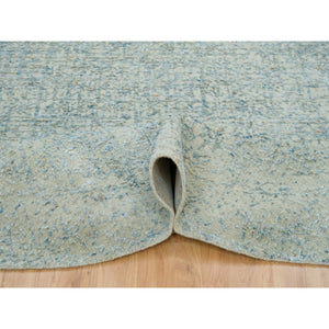9'10"x9'10" Gray with Touches of Blue, Wool and Plant Based Silk, Modern Jacquard Hand Loomed, Soft to the Touch, Round Oriental Rug FWR391200