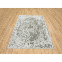 Load image into Gallery viewer, 5&#39;1&quot;x7&#39; Gray, Broken Persian Design, Wool And Pure Silk Hand Knotted, Oriental Rug FWR391254