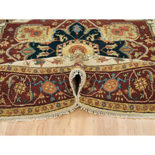 Load image into Gallery viewer, 10&#39;x10&#39; Ivory, Antiqued Fine Heriz, Re-creation, Hand Knotted, 100% Wool, Round Oriental Rug FWR393102