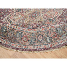Load image into Gallery viewer, 8&#39;x8&#39; Light Burgundy, Vegetable Dyes, Soft Wool, Heriz Revival, Thick And Plush, Hand Knotted, Round Oriental Rug FWR393672