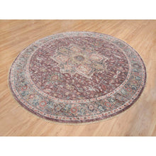Load image into Gallery viewer, 9&#39;7&quot;x9&#39;7&quot; Light Burgundy, Heriz Revival, Thick And Plush Soft Pile, Vegetable Dyes, Natural Wool, Hand Knotted, Round Oriental Rug FWR393798