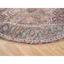 Load image into Gallery viewer, 9&#39;7&quot;x9&#39;7&quot; Light Burgundy, Heriz Revival, Thick And Plush Soft Pile, Vegetable Dyes, Natural Wool, Hand Knotted, Round Oriental Rug FWR393798