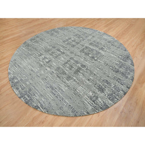 10'1"x10'1" Dark Grey, Hand Spun Undyed Natural Wool, Hand Knotted, Modern Criss Cross Erased Design, Round Oriental Rug FWR393840