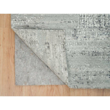 Load image into Gallery viewer, 6&#39;2&quot;x6&#39;2&quot; Light Gray, Modern Design, Soft Pile, Hand Knotted, Hand Spun Undyed Natural Wool, Square Oriental Rug FWR393954