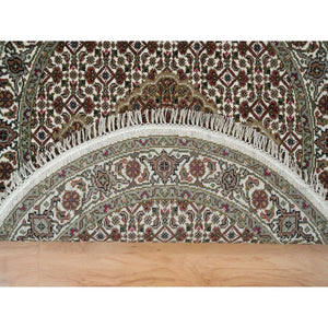 3'4"x3'4" Porcelain White, 175 Kpsi, Pure Wool, Tabriz Mahi With Fish Medallion Design, Hand Knotted, Round Oriental Rug FWR394722