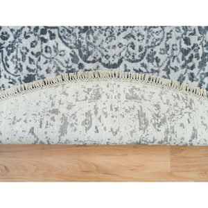 6'x6' Ice Ice Gray, Wool And Silk, Broken And Erased Persian Design, Hand Knotted, Round Oriental Rug FWR394974