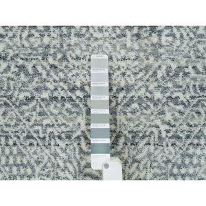 8'10"x12' Porcelain White with Pop of Templeton Gray, Tone on Tone, Pure Wool, Mamluk Design, Hand Loomed, Oriental Rug FWR395010