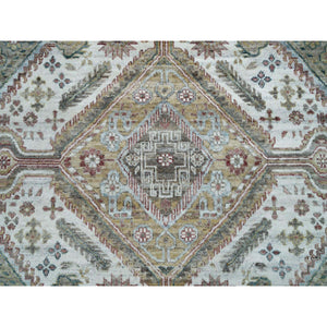8'10"x11'10" Vista White, Shiraz Reimagined, Organic Wool, Hand Knotted, Natural Dyes, Unique Flower Rosettes Border Design, Thick And Plush, Sustainable Oriental Rug FWR395136