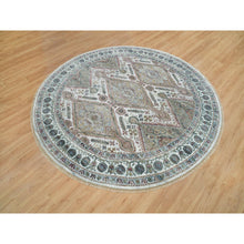 Load image into Gallery viewer, 8&#39;x8&#39; Pearl White, Natural Dyes, Soft And Vibrant Pile, Hand Knotted, Pure Wool, Unique Flower Rosettes Border Design, Shiraz Reimagined, Round Sustainable Oriental Rug FWR395154