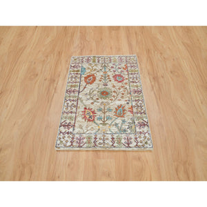 2'2"x3'1" Taupe, Directional Vase All Over Design, Silk with Textured Wool, Hand Knotted, Mat Oriental Rug FWR395538