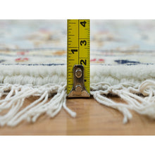 Load image into Gallery viewer, 6&#39;1&quot;x6&#39;1&quot; Powder White, 100% Wool, Hand Knotted, Nain With All Over Flower Design, 250 Kpsi, Round Oriental Rug FWR395970