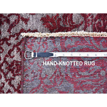 Load image into Gallery viewer, 3&#39;2&quot;x5&#39;6&quot; Wine Red Wool And Silk Modern Damask Design Mat Hand Knotted Oriental Rug FWR396738