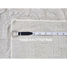 Load image into Gallery viewer, 2&#39;x2&#39;10&quot; Ivory Hi-low Modern Textured Wool Mat Hand Knotted Oriental Rug FWR396954