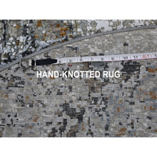 Load image into Gallery viewer, 6&#39;x6&#39; Wool Denser Weave Taupe Persian Knot With Abstract Design Hand Knotted Round Oriental Rug FWR398604