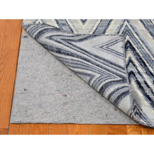 Load image into Gallery viewer, 14&#39;1&quot;x18&#39;1&quot; Oversized Gray-blue Chevron Design Textured Wool And Pure Silk Hand Knotted Oriental Rug FWR398928