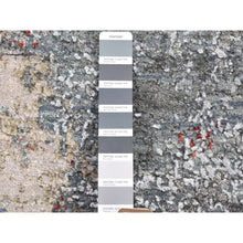 Load image into Gallery viewer, 6&#39;x6&#39; Denser Weave Charcoal Gray Round Abstract Design Wool And Silk Hand Knotted Oriental Rug FWR399096