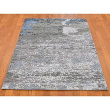 Load image into Gallery viewer, 4&#39;x6&#39; Blue Abstract Design Wool And Silk Hi-low Pile Denser Weave Hand Knotted Oriental Rug FWR399168