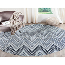 Load image into Gallery viewer, 9&#39;x9&#39; Gray-blue Chevron Design Textured Wool And Pure Silk Hand Knotted Round Oriental Rug FWR400170