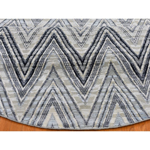 9'x9' Gray-blue Chevron Design Textured Wool And Pure Silk Hand Knotted Round Oriental Rug FWR400170