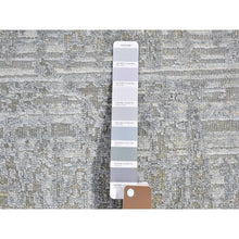 Load image into Gallery viewer, 12&#39;x12&#39; Cardiac Design With Pastel Colors Round Textured Wool And Pure Silk Hand Knotted Oriental Rug FWR400200