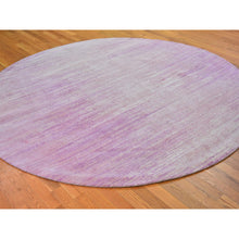Load image into Gallery viewer, 9&#39;x9&#39; Pink Zero Pile Organic Wool Only Horizontal Ombre Design Hand Knotted Round Oriental Rug FWR400212