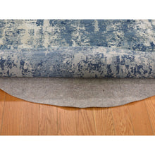 Load image into Gallery viewer, 6&#39;2&quot;x6&#39;2&quot; Round Abstract Design Wool And Pure Silk Blue Hand Knotted Denser Weave Oriental Rug FWR400302