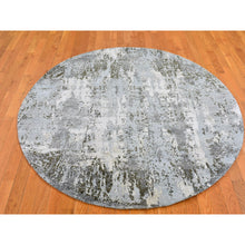 Load image into Gallery viewer, 6&#39;1&quot;x6&#39;1&quot; Denser Weave Baby Blue Round Abstract Design Persian Knot Wool And Silk Hand Knotted Oriental Rug FWR400368