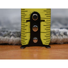 Load image into Gallery viewer, 6&#39;1&quot;x6&#39;1&quot; Gray Wool And Pure Silk Jewellery Design Hand Knotted Round Oriental Rug FWR400668