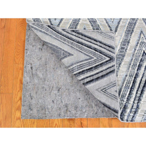 9'1"x12'3" Ivory Chevron Design Textured Wool And Pure Silk Hand Knotted Modern Oriental Rug FWR401058