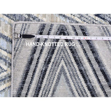 Load image into Gallery viewer, 9&#39;1&quot;x12&#39;3&quot; Ivory Chevron Design Textured Wool And Pure Silk Hand Knotted Modern Oriental Rug FWR401058