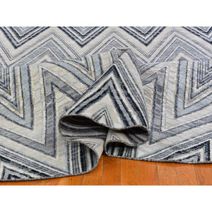 11'9"x11'9" Gray-Blue Chevron Design Textured Wool and Pure Silk Hand Knotted Round Oriental Rug FWR401118