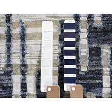 Load image into Gallery viewer, 8&#39;x10&#39;1&quot; Zig Zag Design Black And White Pure Silk And Textured Wool Extremely Durable Oriental Rug FWR401748
