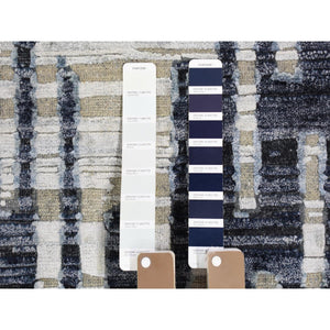 8'x10'1" Zig Zag Design Black And White Pure Silk And Textured Wool Extremely Durable Oriental Rug FWR401748
