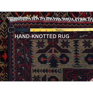 4'9"x6'10" Daisy White, Nain with All Over Flower Pattern, Soft Pile, 250 KPSI, Wool and Silk, Hand Knotted, Oriental Rug FWR549492