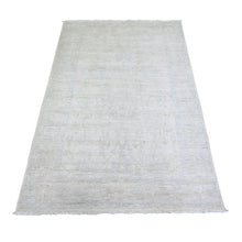 Load image into Gallery viewer, fine wool rugs