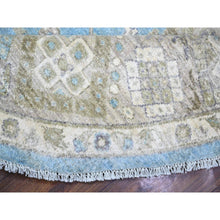 Load image into Gallery viewer, 8&#39;x8&#39; Alaska Blue, All Over Mahal Design, Densely Woven, Soft Wool, Hand Knotted, Vegetable Dyes, Round Oriental Rug FWR448086