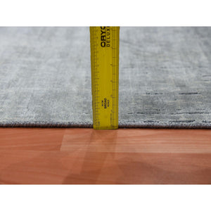4'x6' Hand Knotted Gray Vertical Ombre Design Pure Silk with Textured Wool Oriental Rug FWR450168