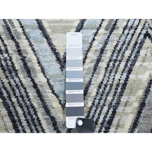 6'x6' Round Chevron Design Modern Textured Wool And Pure Silk Hand Knotted Ivory Oriental Rug FWR450174