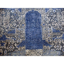 Load image into Gallery viewer, 10&#39;1&quot;x10&#39;1&quot; Blue Wool And Pure Silk Jewellery Design  Hand Knotted Oriental Round Rug FWR450534