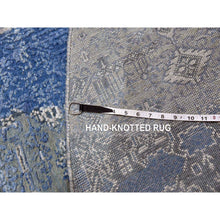 Load image into Gallery viewer, 10&#39;1&quot;x10&#39;1&quot; Blue Wool And Pure Silk Jewellery Design  Hand Knotted Oriental Round Rug FWR450534