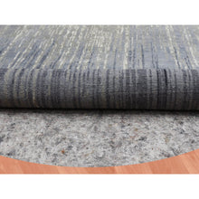 Load image into Gallery viewer, 12&#39;1&quot;x12&#39;2&quot; Gray And Black Hand Knotted Modern Ombre Design Densely Woven Pure Wool Round Oriental Rug FWR450714
