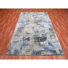 Load image into Gallery viewer, 6&#39;x9&#39; The Intertwined Passage, Hand Knotted, Silk With Textured Wool, Oriental Rug FWR450768