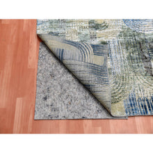 Load image into Gallery viewer, 6&#39;x9&#39; The Intertwined Passage, Hand Knotted, Silk With Textured Wool, Oriental Rug FWR450768