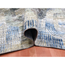 Load image into Gallery viewer, 6&#39;x9&#39; The Intertwined Passage, Hand Knotted, Silk With Textured Wool, Oriental Rug FWR450768