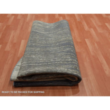 Load image into Gallery viewer, 9&#39;x9&#39;1&quot; Gray And Black Ombre Design Pure Wool Densely Woven Hand Knotted Modern Round Oriental Rug FWR450852